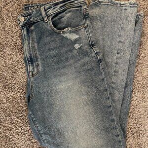 American Eagle Stretch Mom Jean